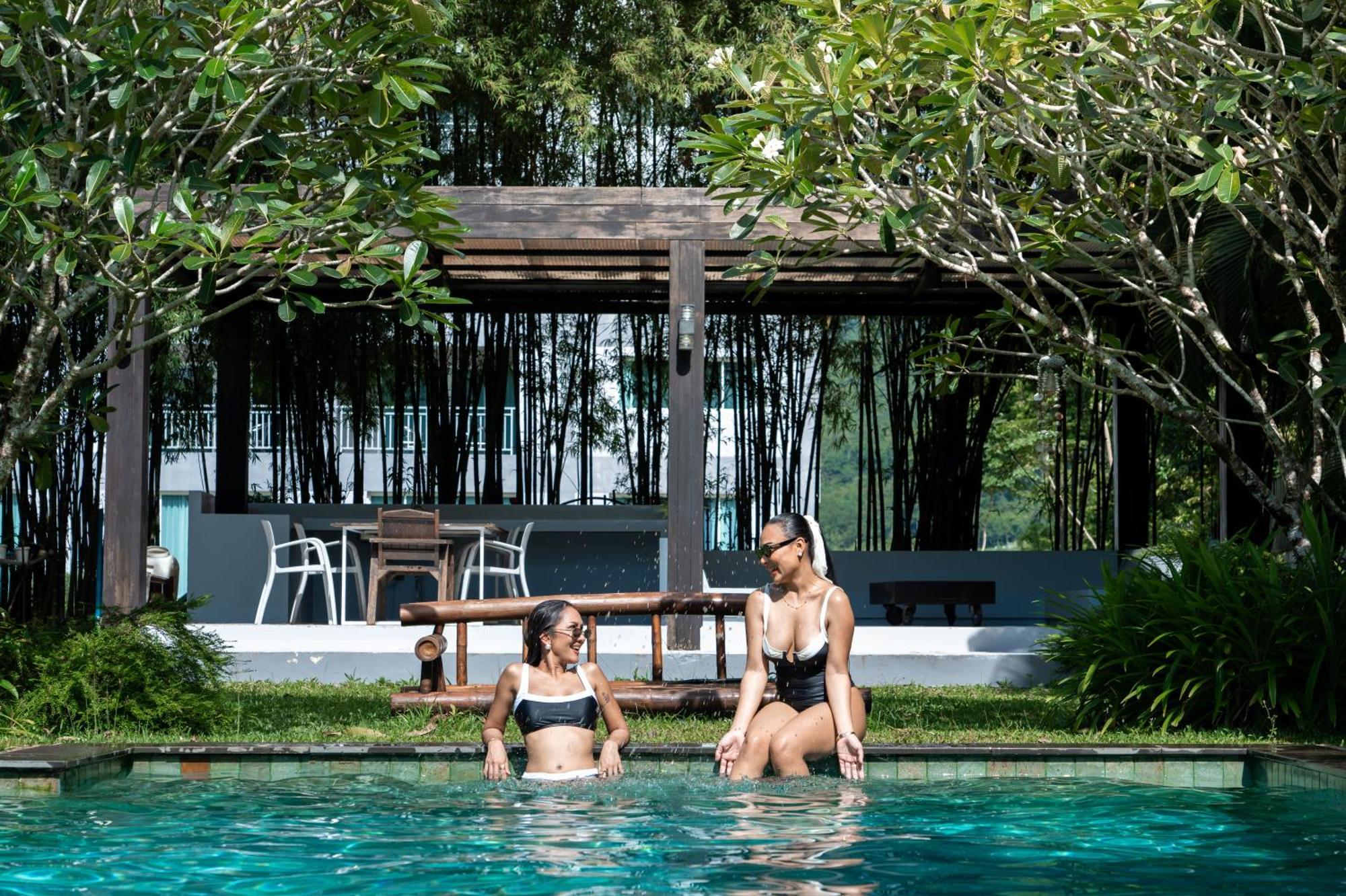 Isara Khao Lak Villa Eksteriør billede